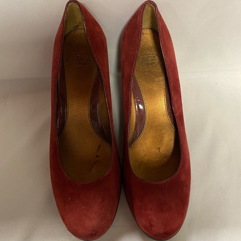 Circa by Joan & David wedge